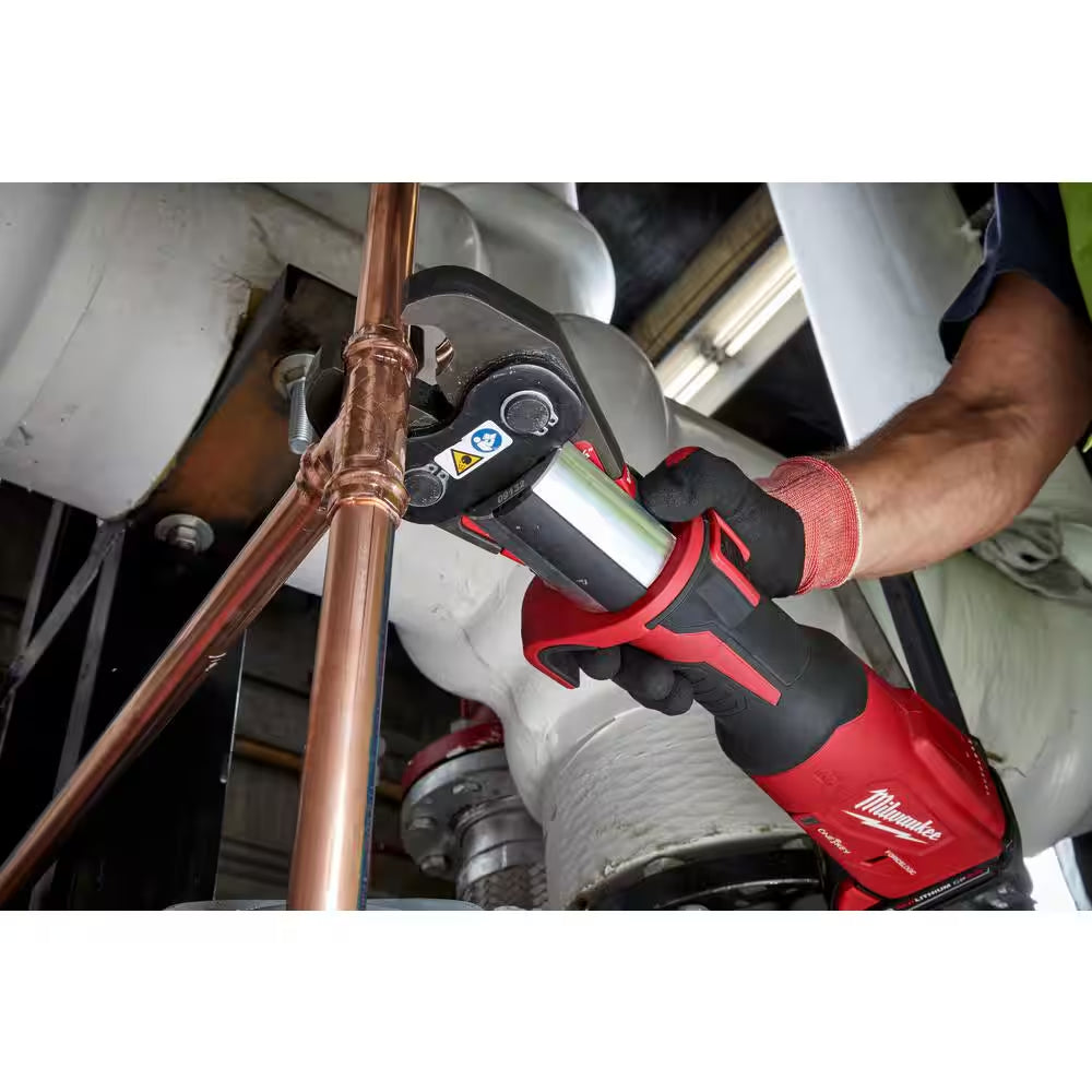 M18 18-Volt Lithium-Ion Brushless Cordless FORCE LOGIC Copper Press Tool Kit and M18 FUEL PACKOUT Cordless 2.5 Gal. Vac