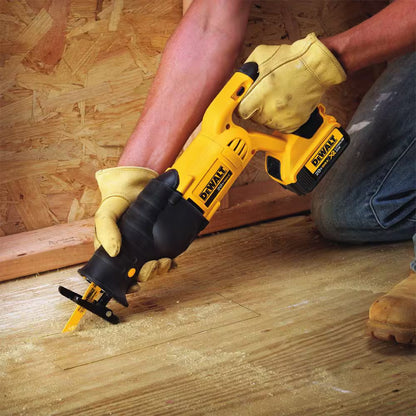 20V MAX XR Lithium-Ion Cordless Brushless 2 Tool Combo Kit, 20V Reciprocating Saw, (2) 20V 4.0Ah Batteries, and Charger