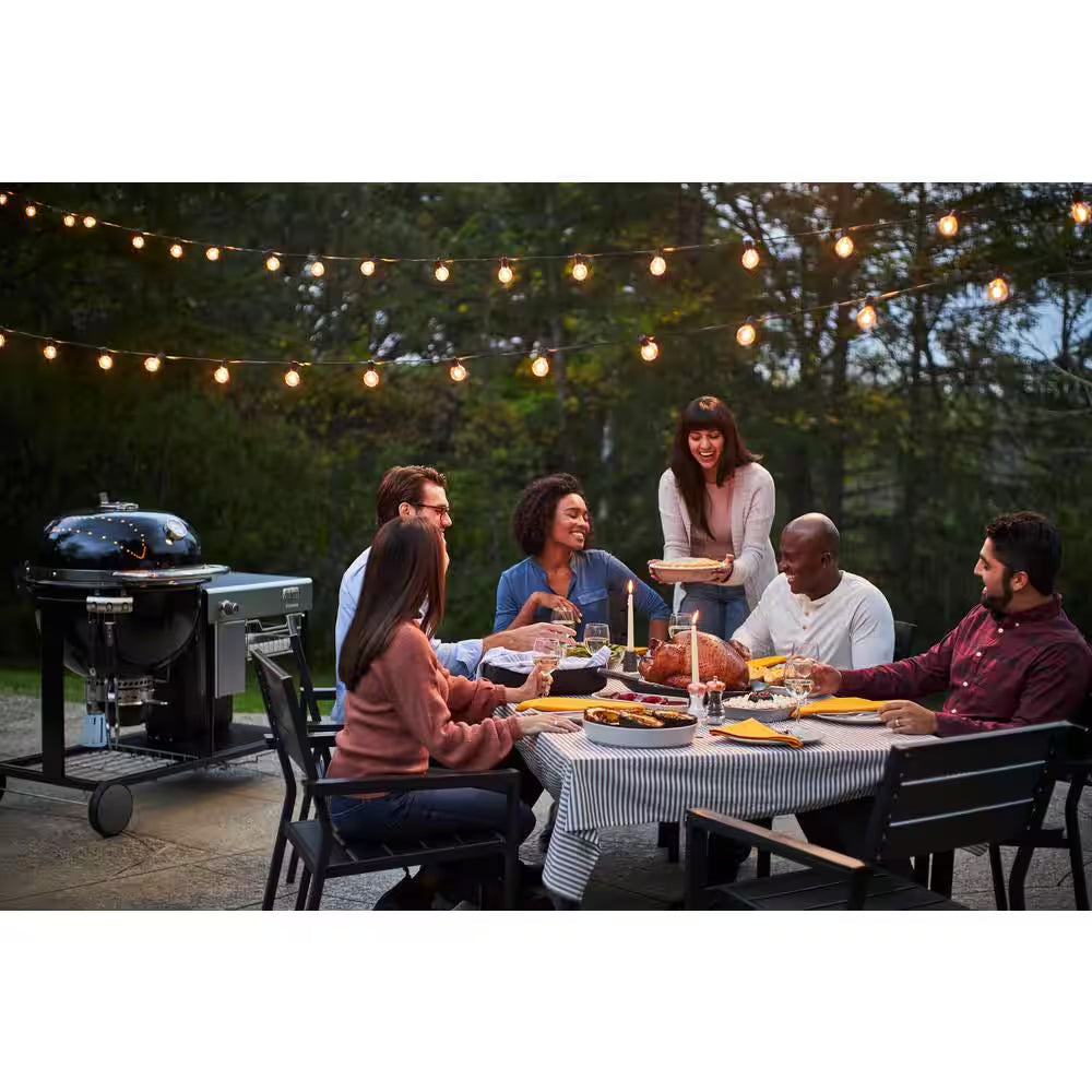 Summit Kamado S6 Charcoal Grill Center Grill in Black